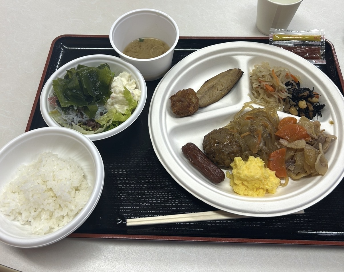 朝食ビュッフェで食べたもの（往路）