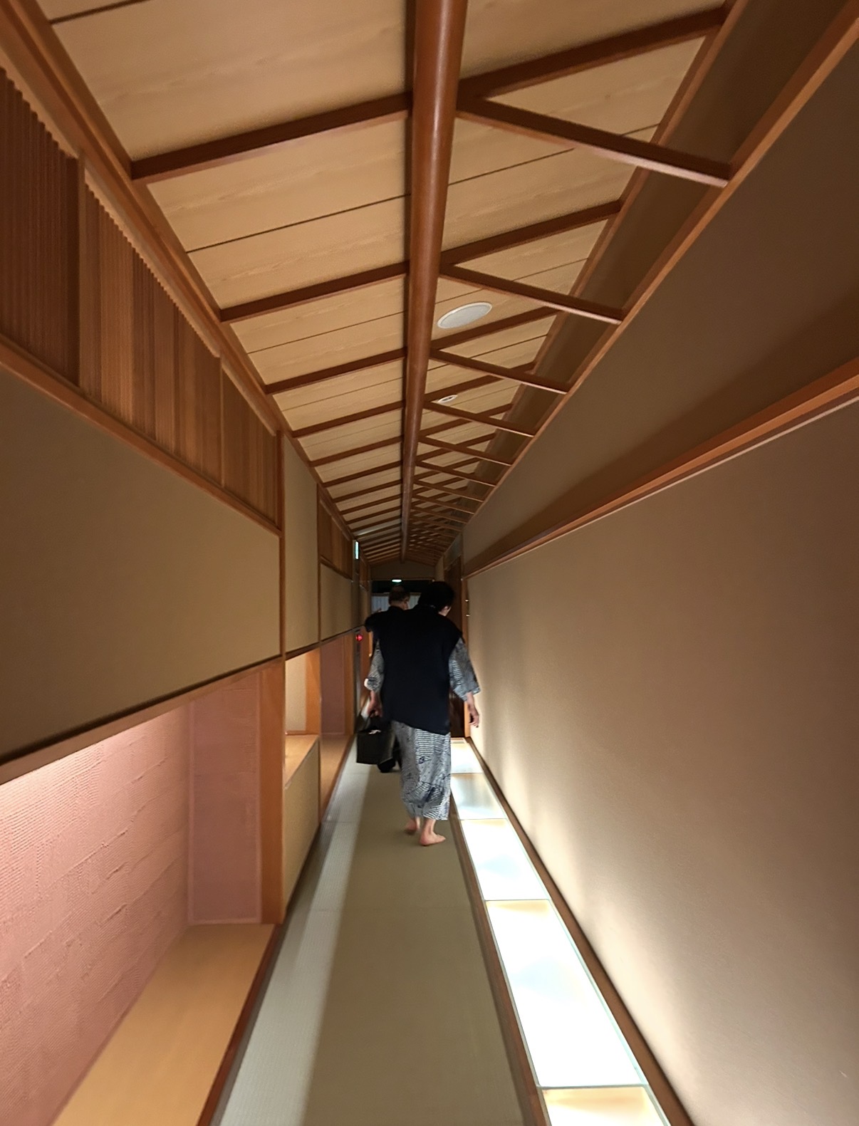貸切風呂への道