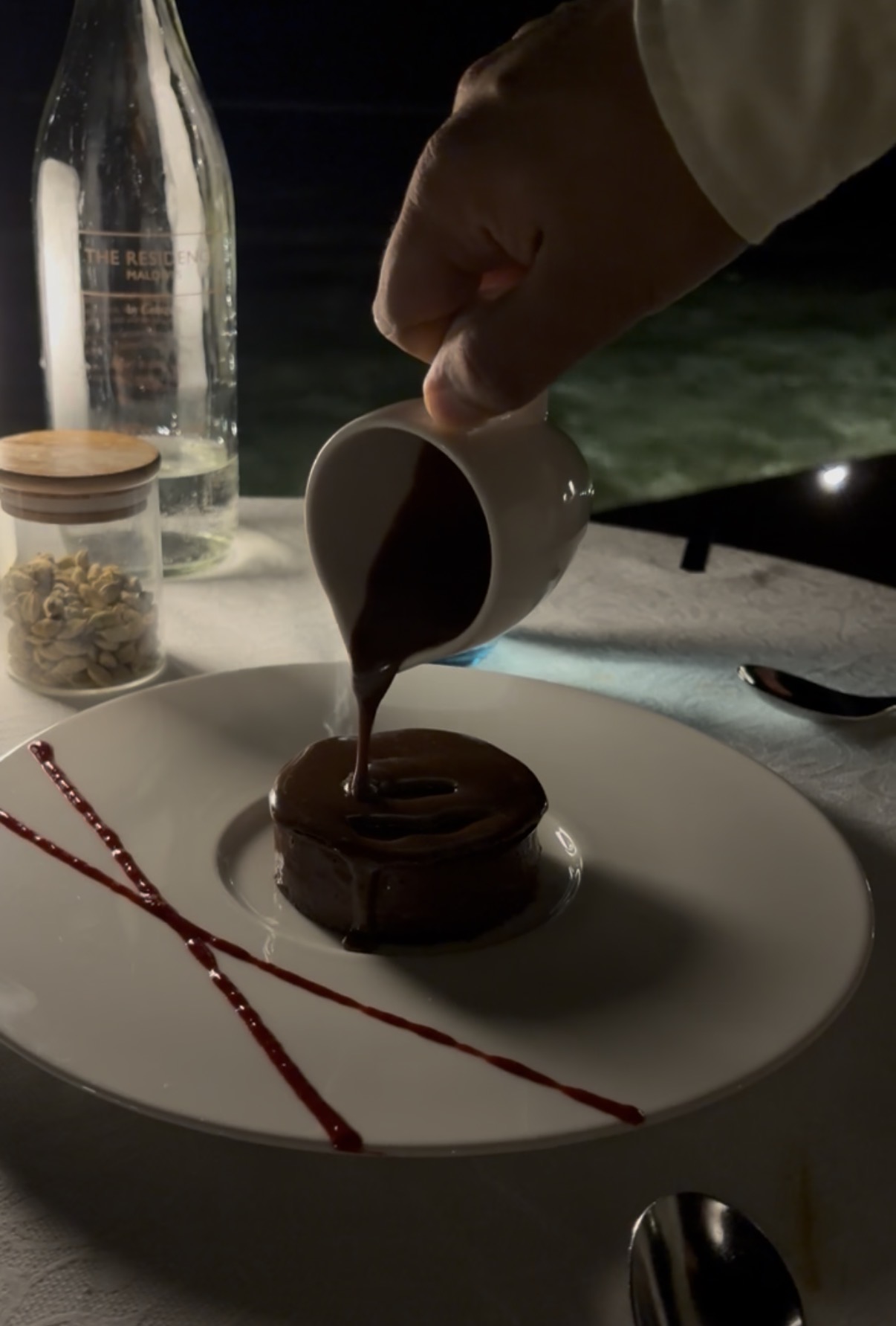 絶品濃厚チョコケーキ