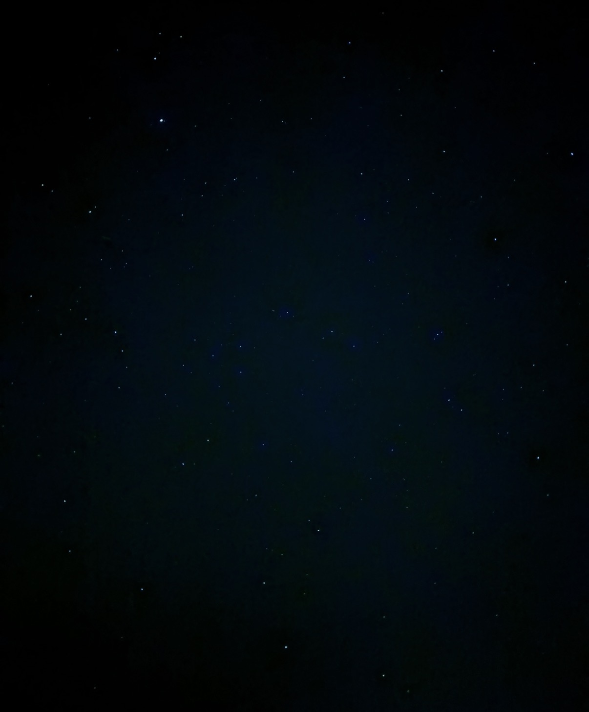 レストランまでの桟橋から見える星空（iPhone17で撮影）